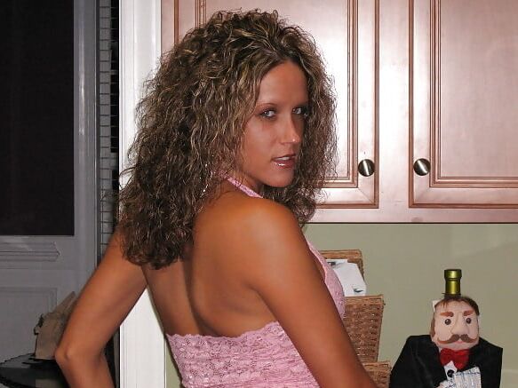 curly and straight milf
