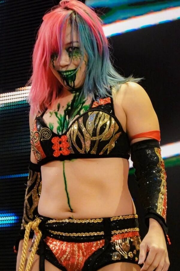 WWE Asuka