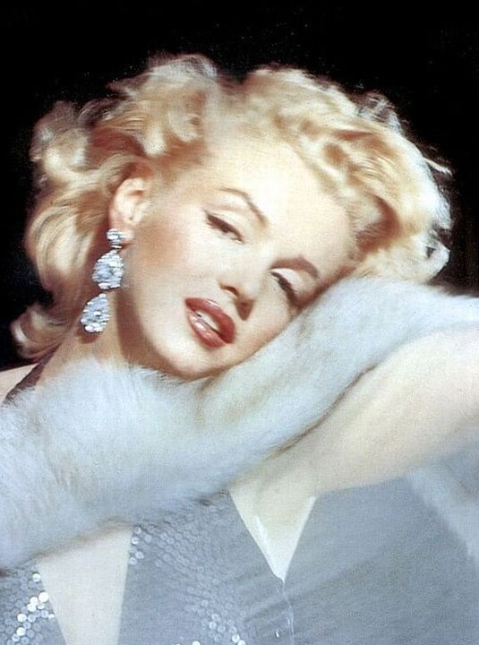 Marilyn Monroe - Internet Finds