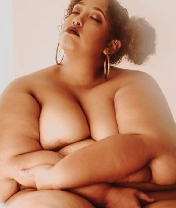 Mega thick ssbbw pear Nadz