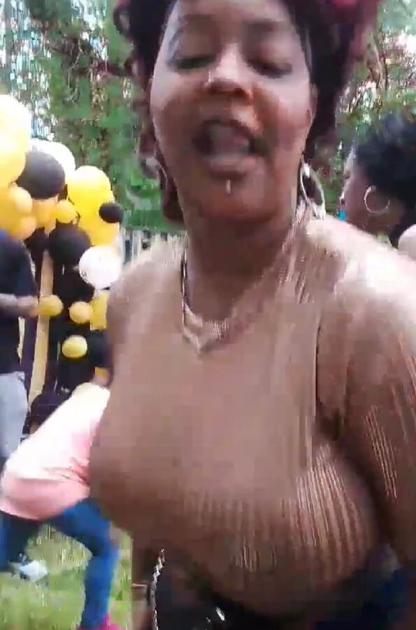 Random Tits and Ass
