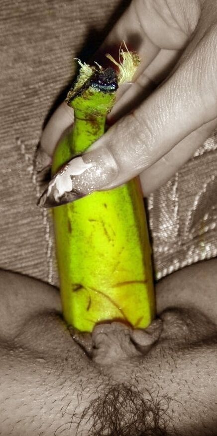Naughty Banana Fucking Babes - Session