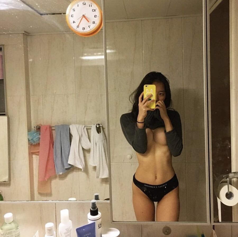 Korean fitness model Jkim
