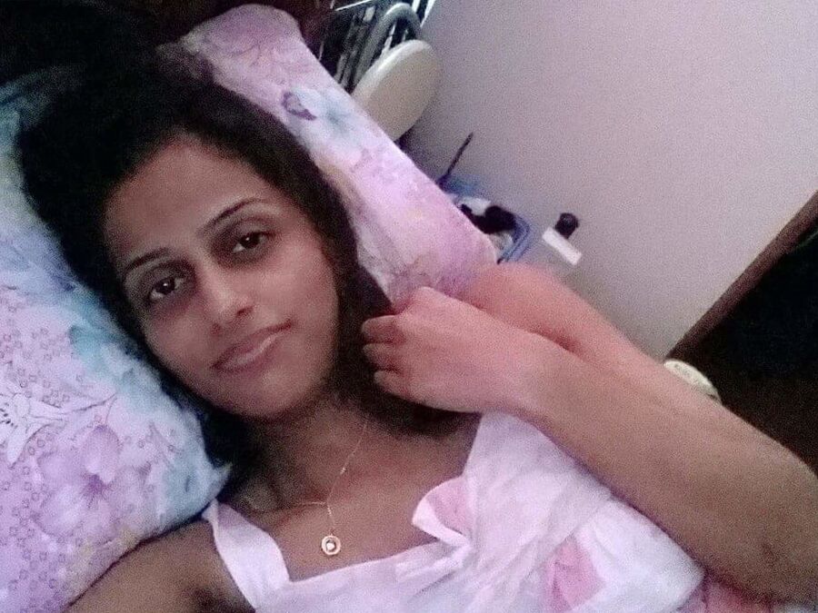 Sri Lanka Hot Girl