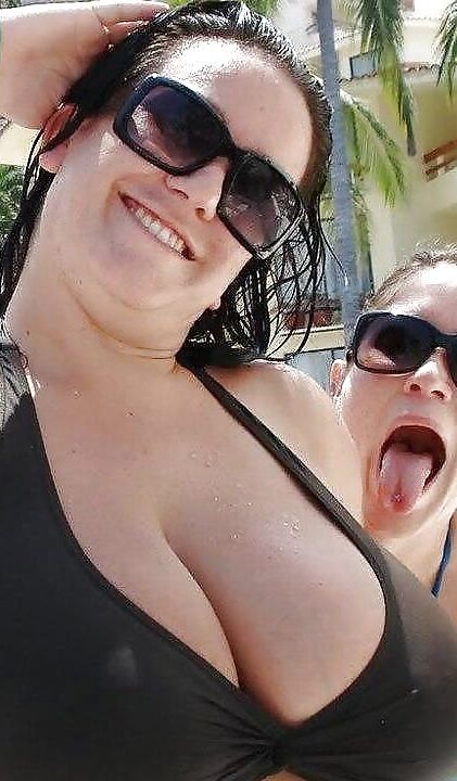 Brunette Amateur Milf