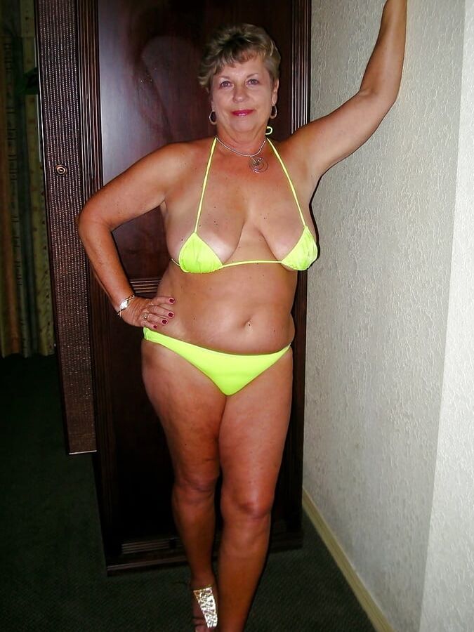Granny Bikini - Bathing Suit