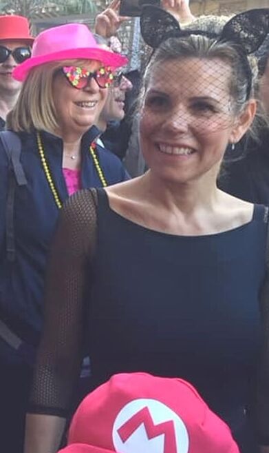 Laura Tenoudji hot