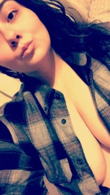 Slut Selfies