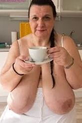 Huge tits Mary