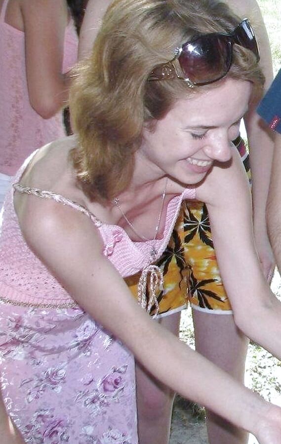 Oh my god darling, I can see your tits!