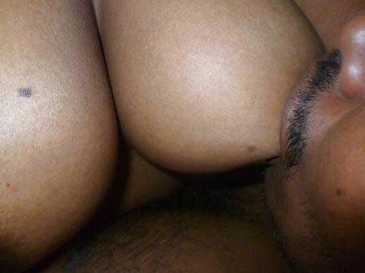 AKHILA AUNTY