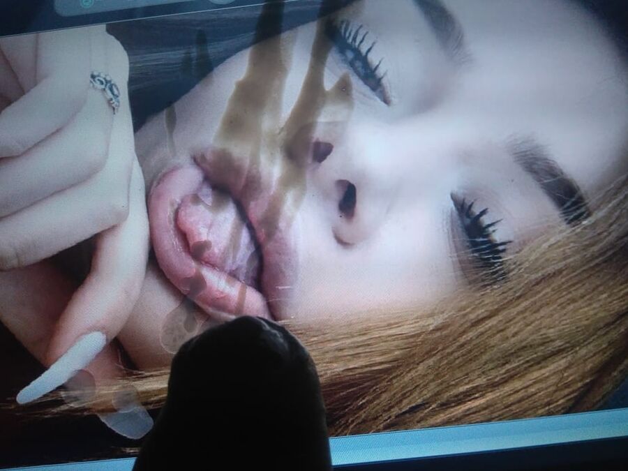 Cum tributes