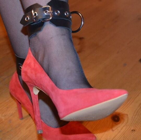 heels pieds