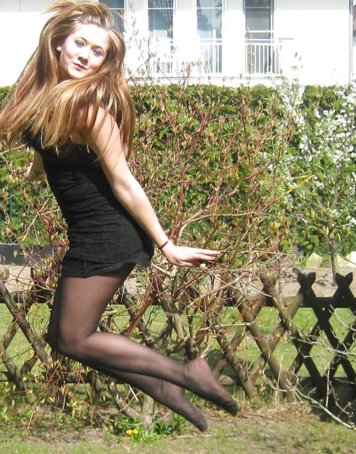 Nylon legs and feet