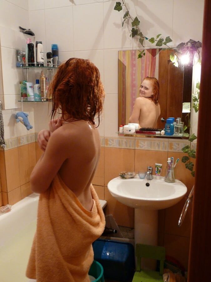 BONUS: Super cute redhead (small set)