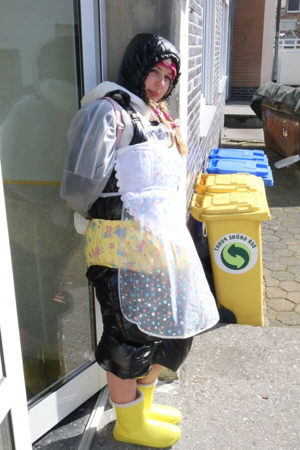 german rubberwhore moroma pigleta