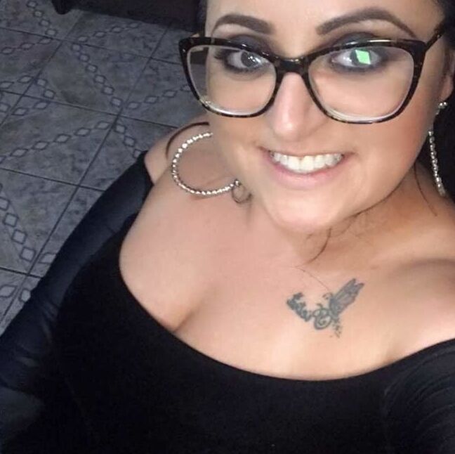 DECOTE TESUDAS LINDAS SEIOS ENORMES