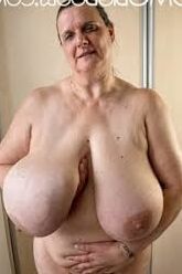 Huge tits Mary