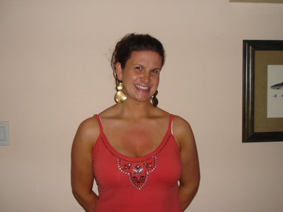 Brun bride wife