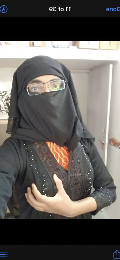 Sexy paki niqabi girl