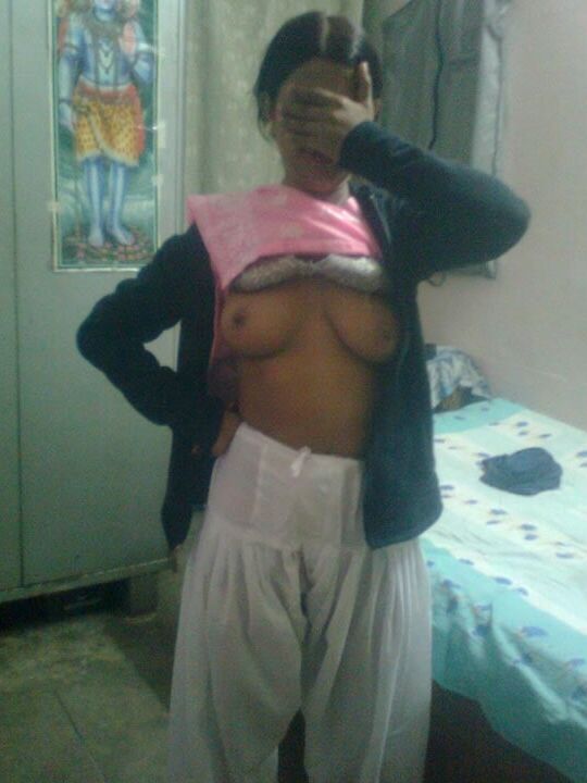 My mom house girlfrind