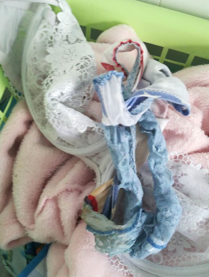 String de ma Femme du .. Encore tout Mouillee