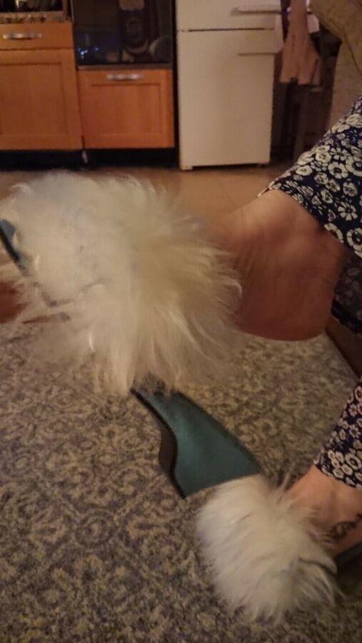 fluffy mules