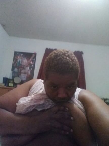 New black titties
