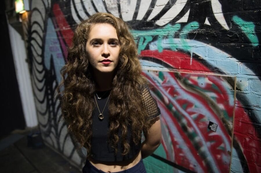 Rae Morris Nerdy pop singer