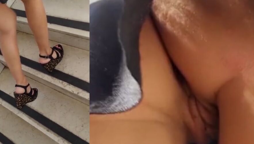 Upskirt pussy public no pantie