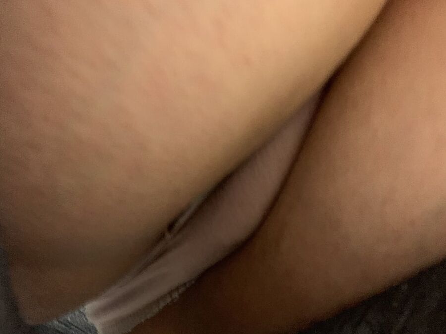 Mom seat down. Upskirt