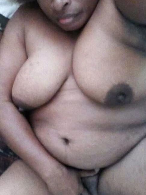 PNG Milf