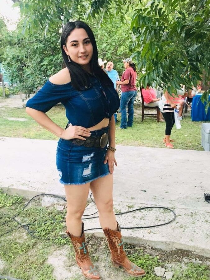 Latinas coment