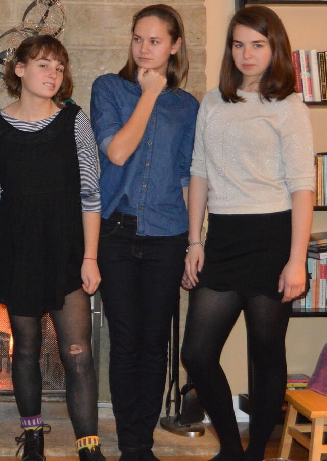Pantyhosed Family