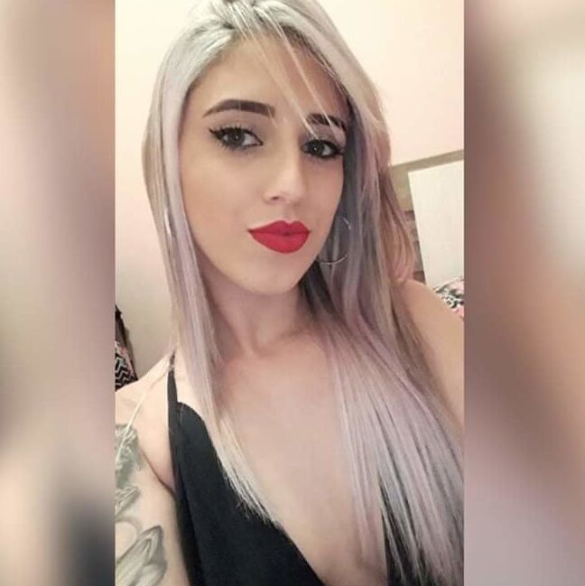 DECOTE TESUDAS LINDAS SEIOS ENORMES