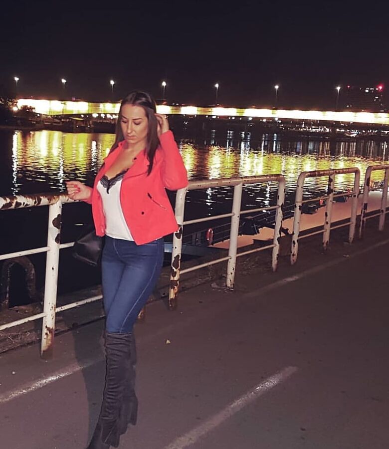 Serbian hot slut girl big natural tits Dragana Vukasinovic