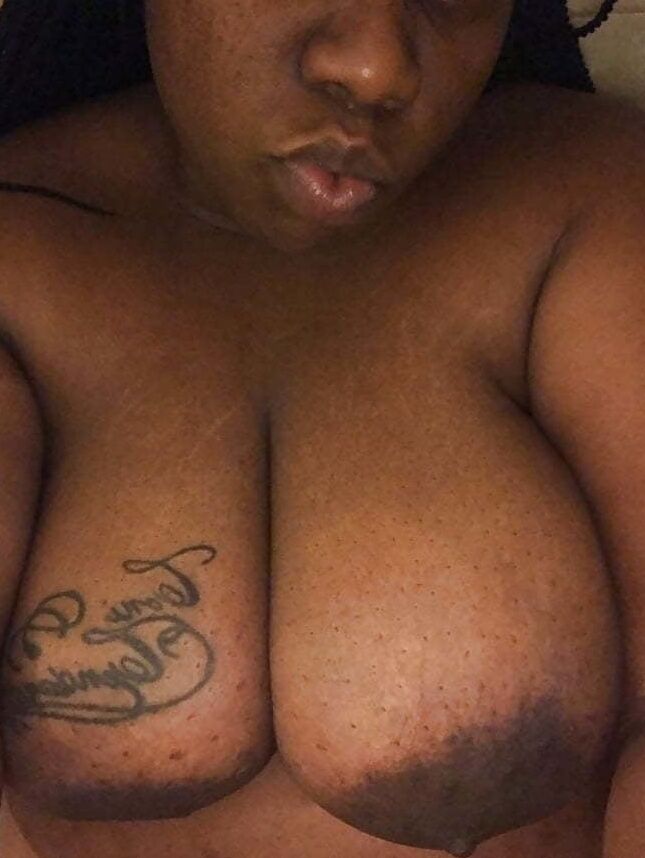 Huge Ebony Tits vol.