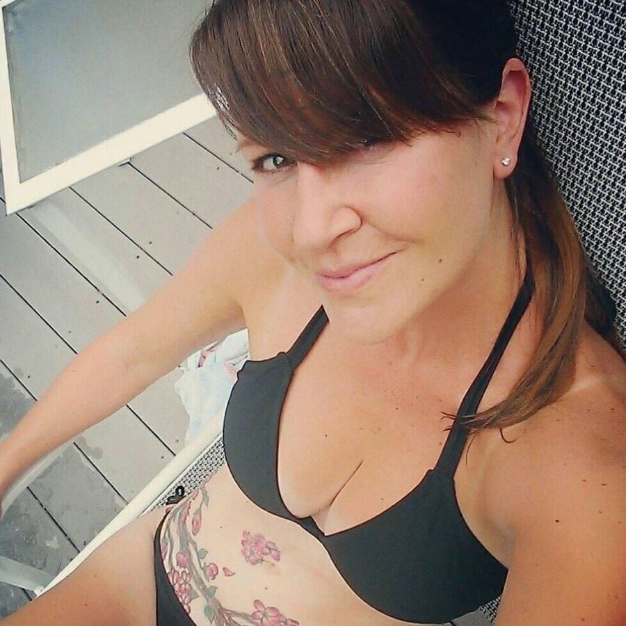 Kik pics