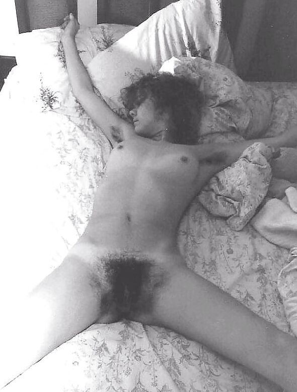 Vintage women with hairy armpits