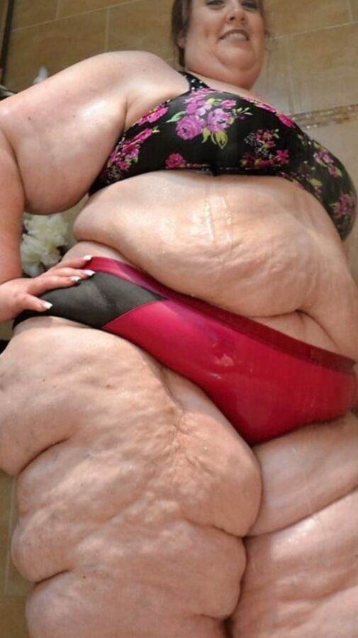 Nothing But Obese Legs