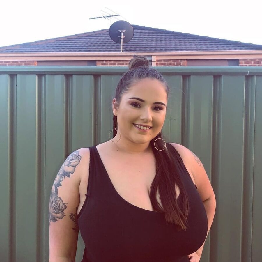 BBWs with HUGE TATTAS TITTIES BOOBS and JUGGS