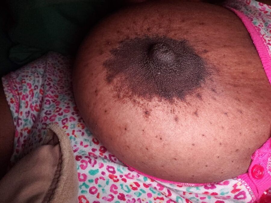 Mature black sexy Freak