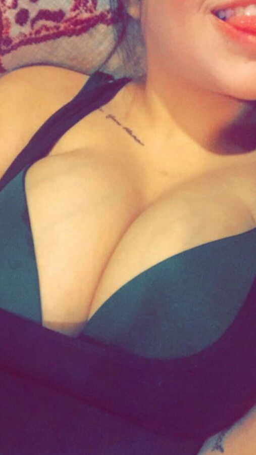 Another cuck is sending me his hot girl
