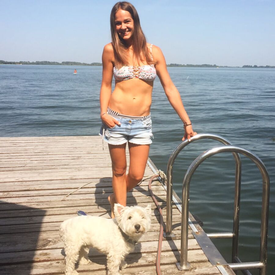 Gyarmati Panka (Hungarian Snowboarder) non-nude