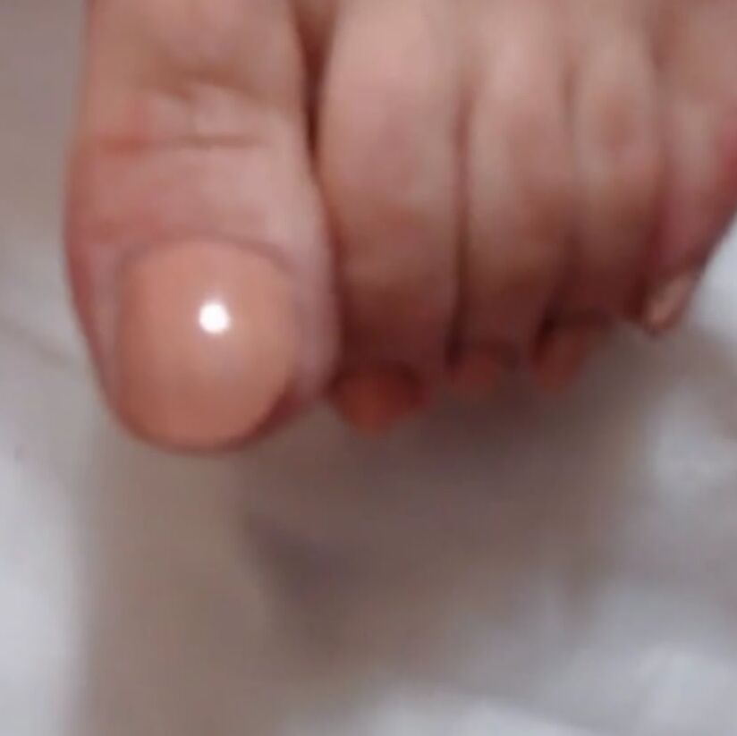 SMA Mouth watering feet