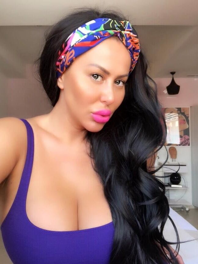 Olgica - Macedonian Classy MILF