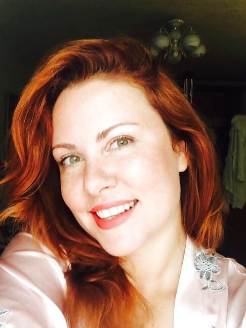 Nasty redhead mum loves to lick pussy
