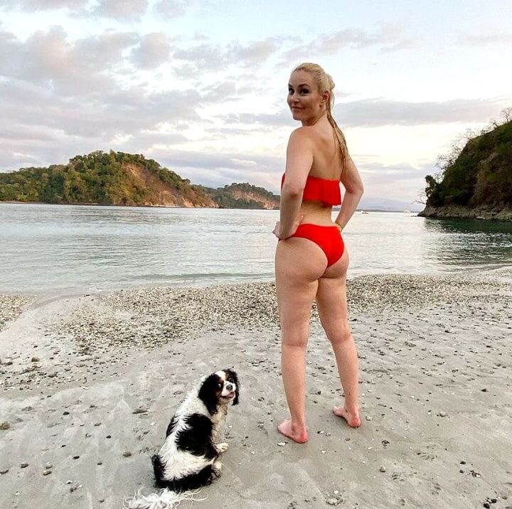 Ladies in red...