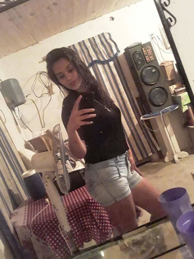 Morena deliciosa