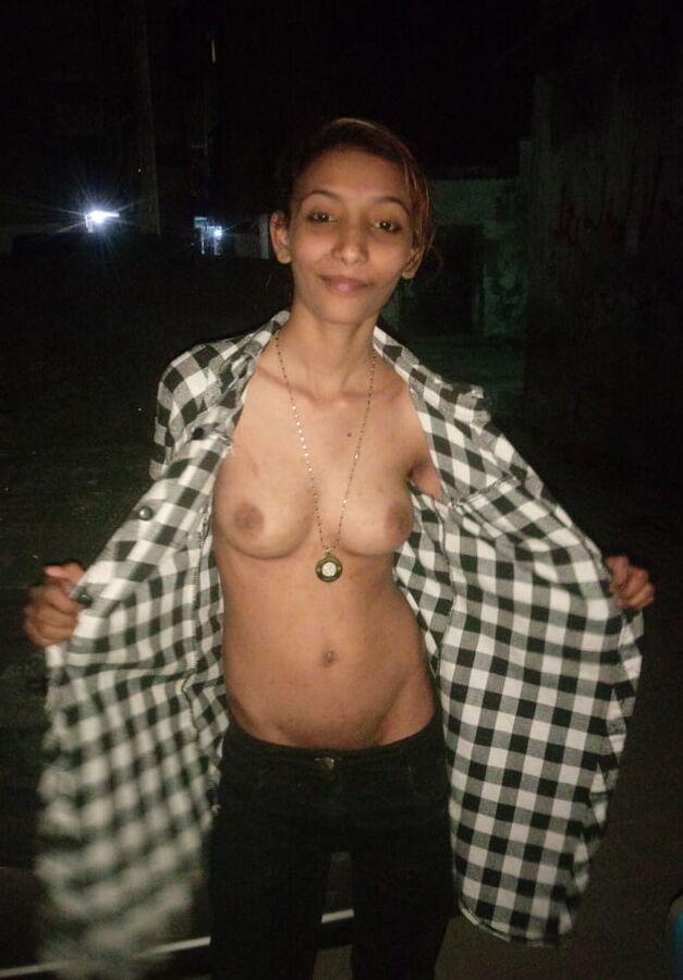 Alishba Flashing outdoor